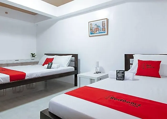 Reddoorz Near Ust Sampaloc Hotel *